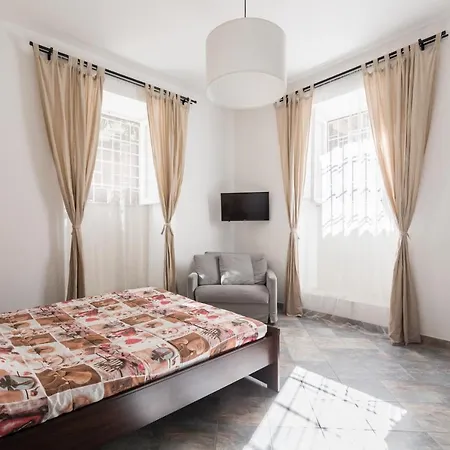 Domus Maximo アパート ローマ